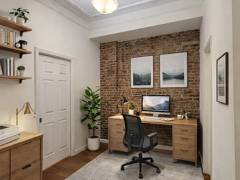 69 W 71st St #2B — Photo 4