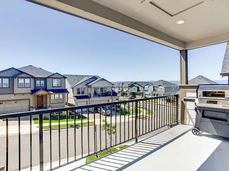 16625 SW Botany Bay Ln — Photo 28