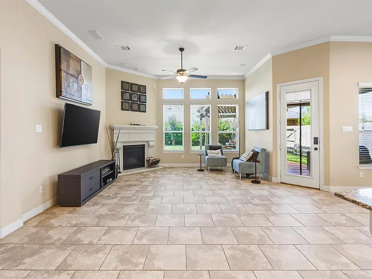 27235 Aspen Falls Ln — Photo 15