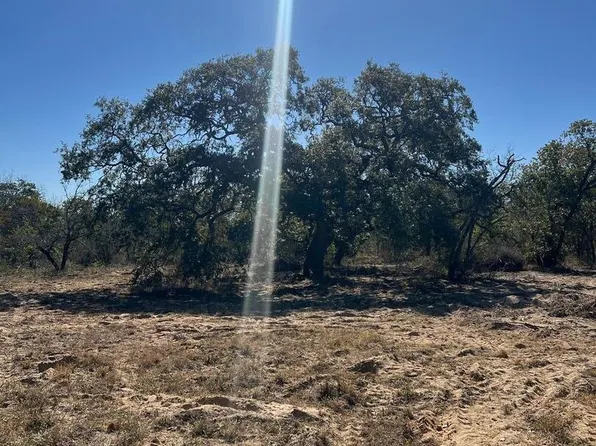 1155 Clear lake loop LOT 10, Poteet, TX 78065