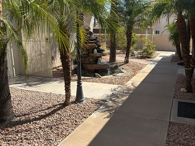16618 E Ashbrook Dr #B — Photo 26