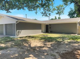 5624 Norman Rd, Warr Acres, OK 73122