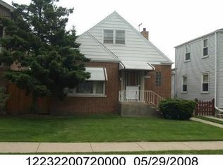 3737 N Pioneer Ave, Chicago, IL