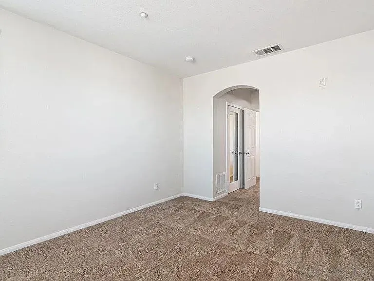 41543 King Palm Ave #5 — Photo 13