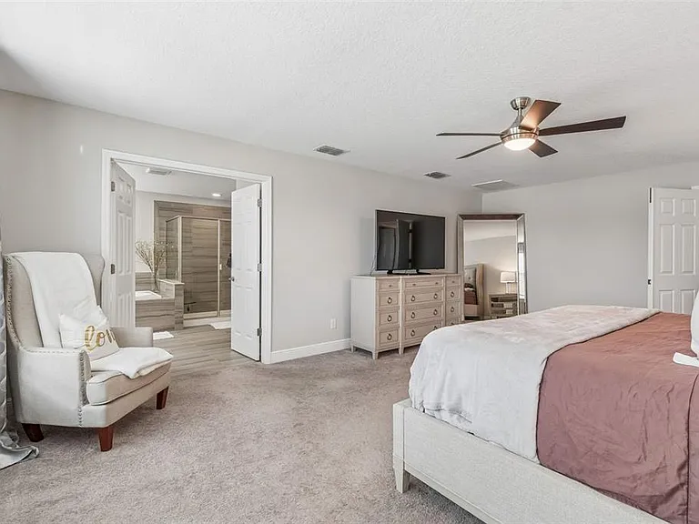 19328 Breynia Dr — Photo 34