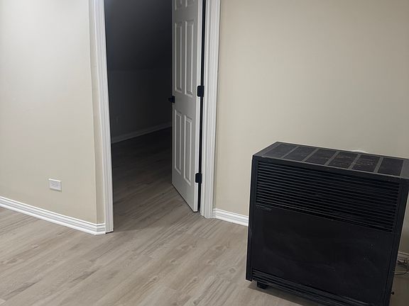 4th image of 6223 S Mayfield Ave Floor 2