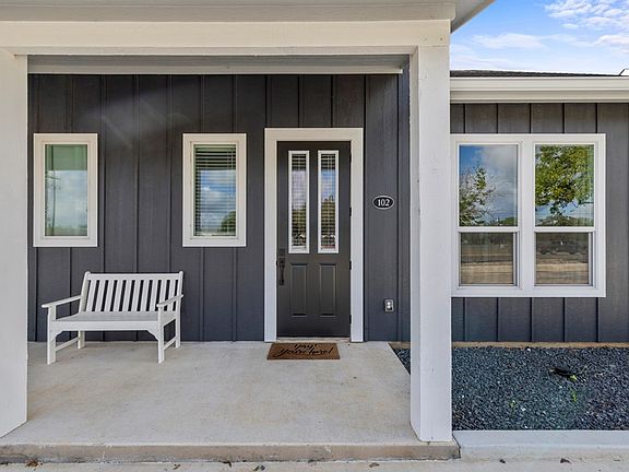 2nd image of 1003 Friendship Ln #102