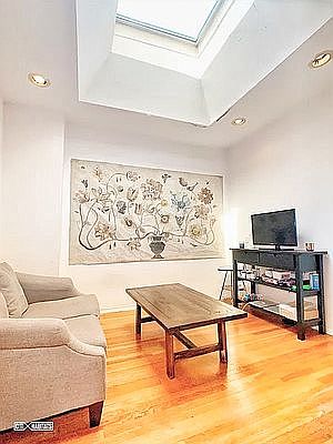 1st image of 536 E 87th St #3