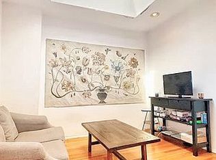 536 E 87th St #3, New York, NY 10128