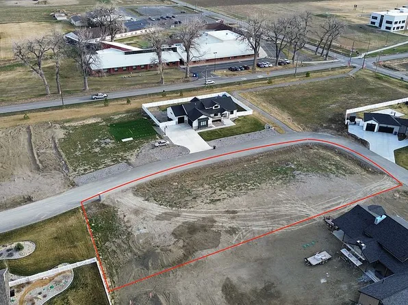 18 The Grv, Billings, MT 59106