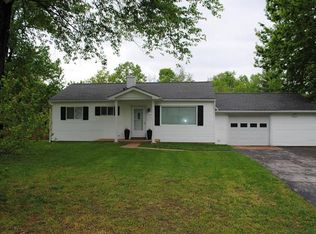 911 Coronet Dr, Ballwin, MO