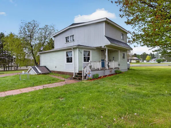 370 Salmon River Rd, Colchester, NS B6L 4E4