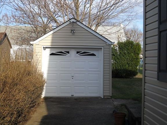 4th image of 311 Thropp Ave