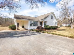 691 Marble City Heights Cir, Sylacauga, AL 35150