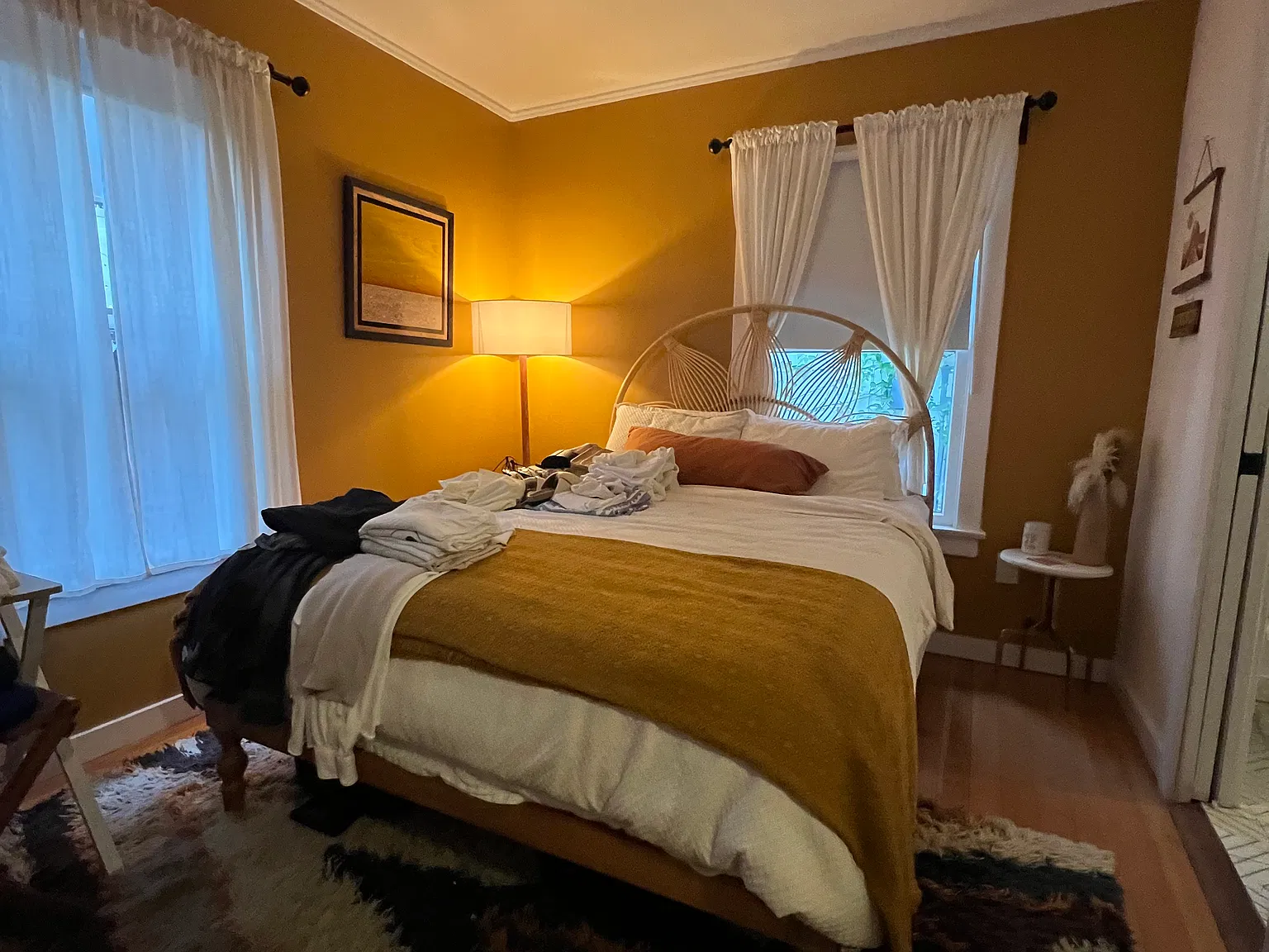 2 bed, 852 sqft, $6,450 — Photo 4