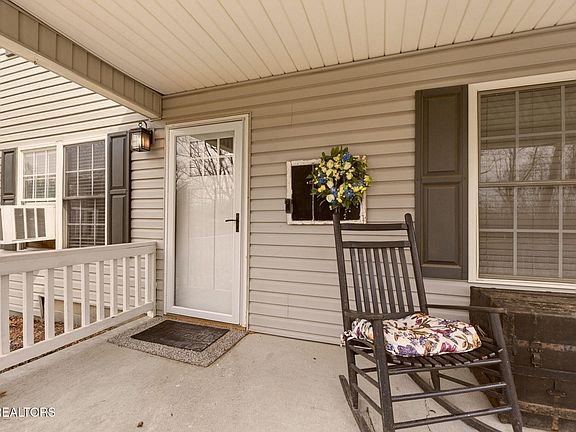 4th image of 109 Boyer Rd