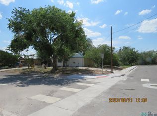 310 Riverside Ln, Williamsburg, NM 87942