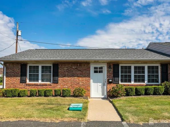 11 Louisiana Dr, Matawan, NJ 07747