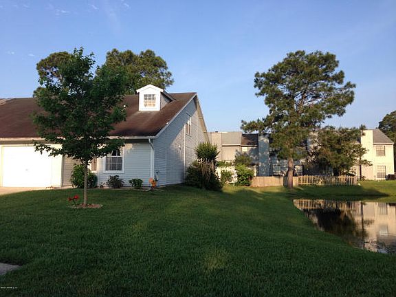 2nd image of 11060 Wandering Oaks Dr
