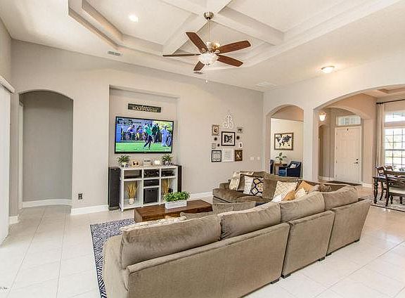 4th image of 3553 Oglebay Dr
