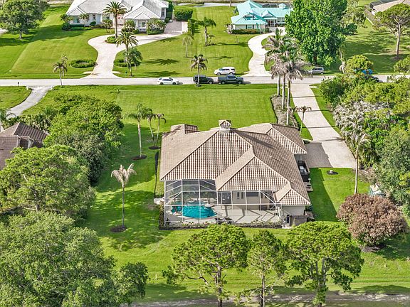 5th image of 4603 SW Bermuda Way