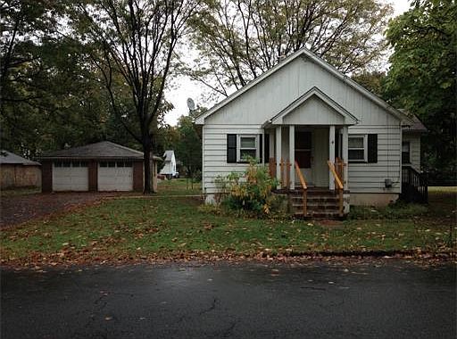 1st image of 441 Hillcrest Ave