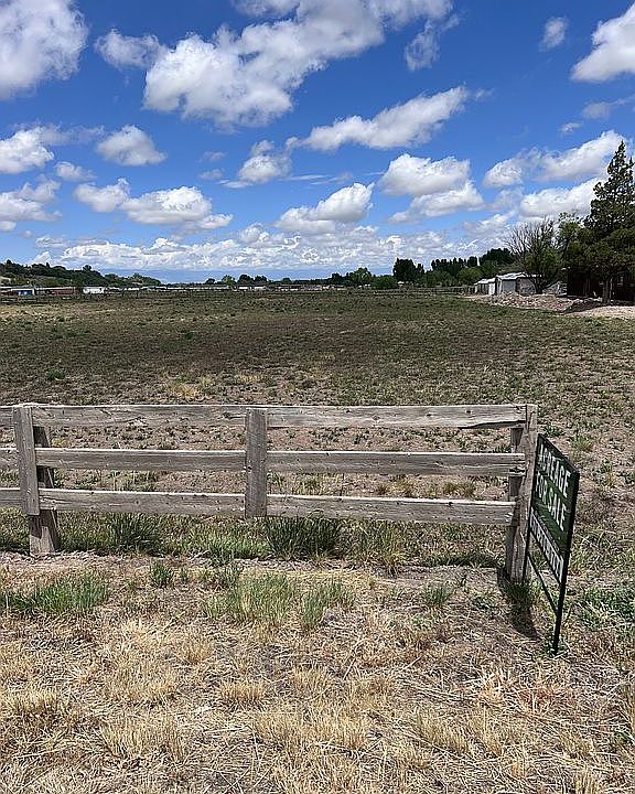 2nd image of 63749 Spring Creek Rd