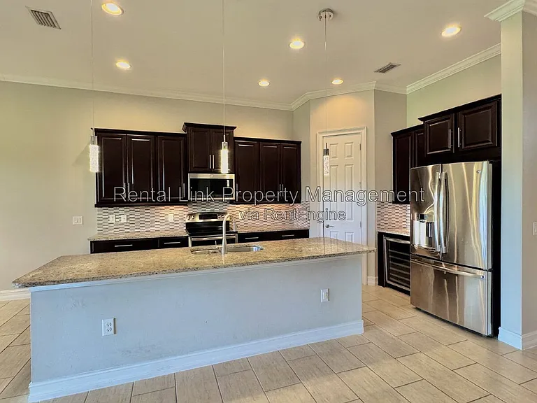 11181 Monte Carlo Blvd — Photo 16