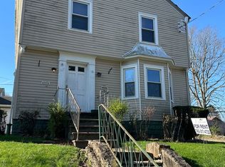 1652 Roosevelt, Steubenville, OH 43952