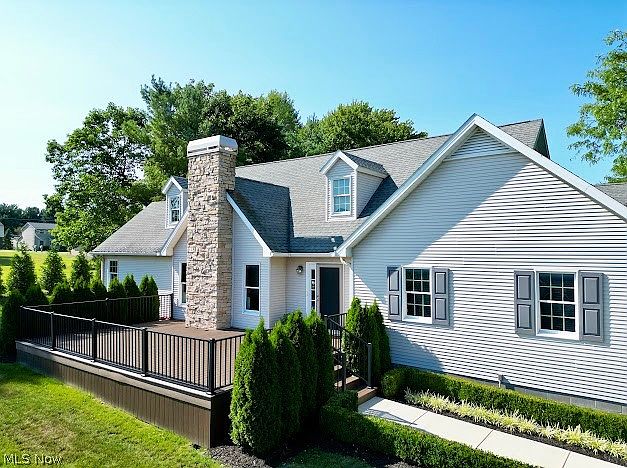1st image of 37 Fieldstone