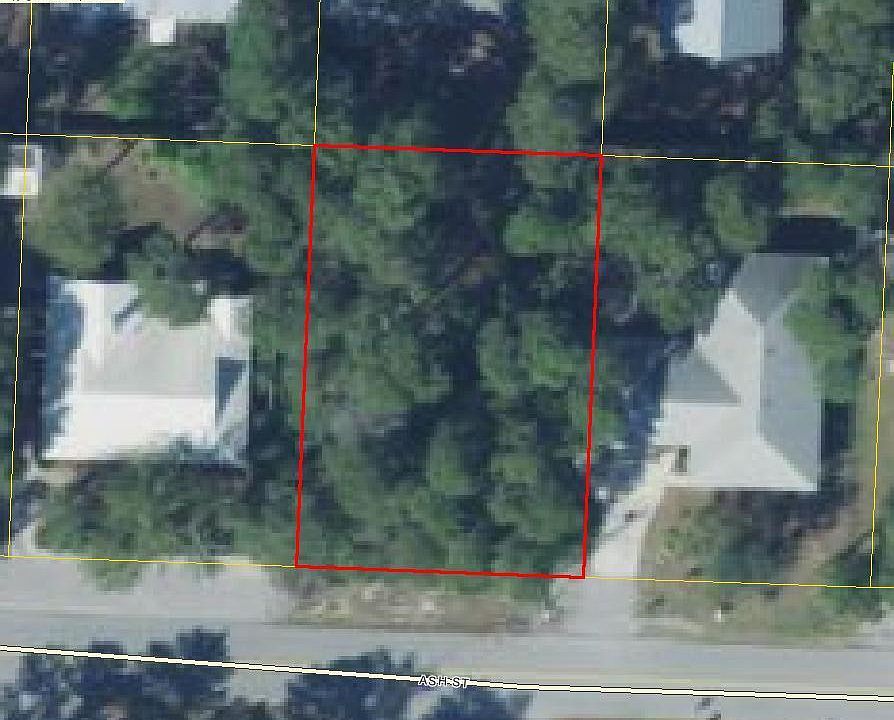 2nd image of 13 Ash St