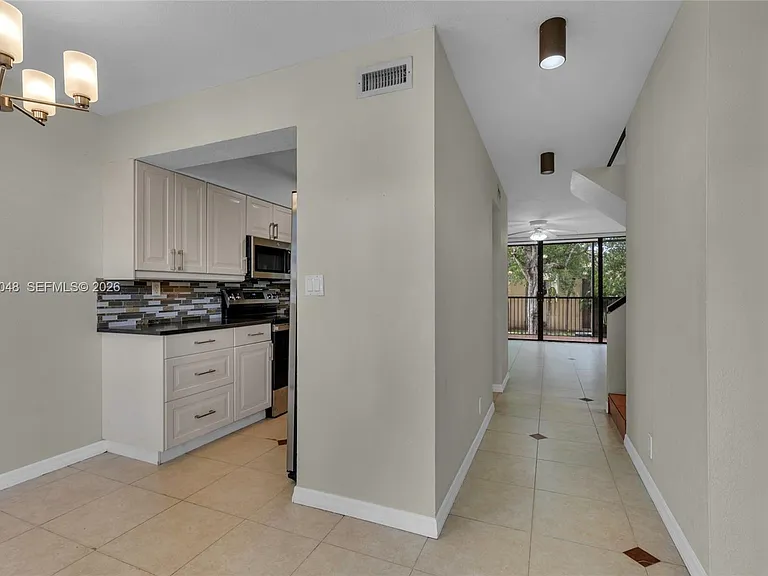 2930 SW 87th Ter #1814 — Photo 7