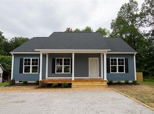 15904 Hill St, South Chesterfield, VA