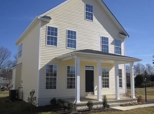 342 Taylor St, Waynesboro, VA 22980