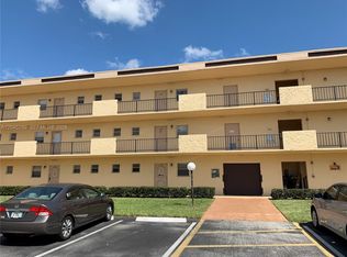 Carriage Hills, Hollywood, FL 33024
