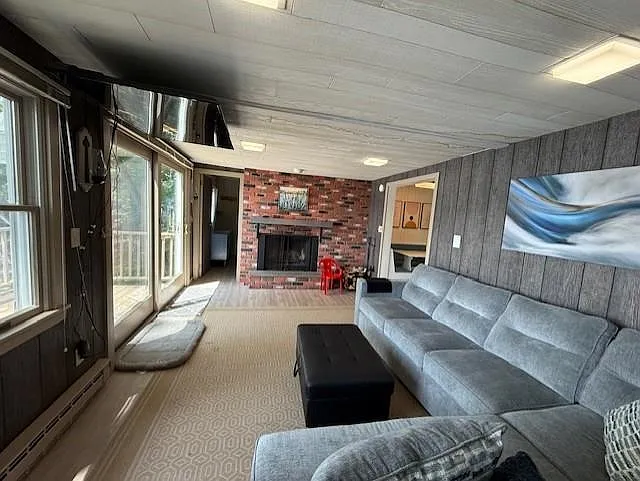 41 N Shore Rd — Photo 4