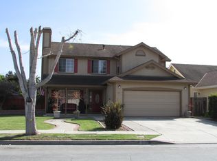 860 Lexington Dr, Salinas, CA 93906