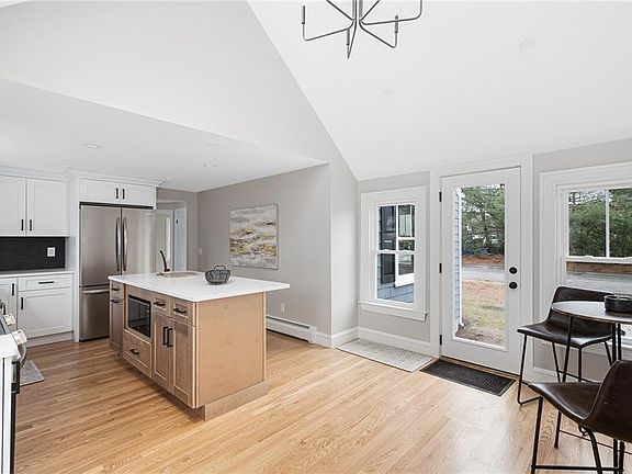 2nd image of 5 Eugene St