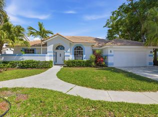 22201 Collington Dr, Boca Raton, FL 33428