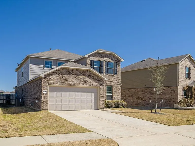 15810 Mountain Willow Way — Photo 2