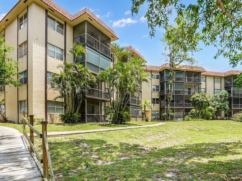 1st image of 6201 N Falls Cir Drive #109