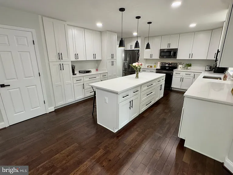 1019 John Paul Jones Dr — Photo 12