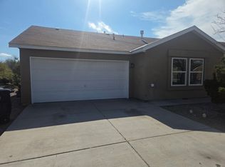 5748 Pinon Altos Rd NW, Albuquerque, NM 87114