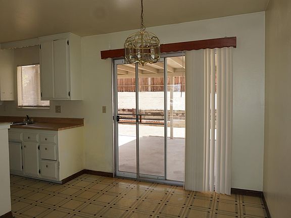 4th image of 304 Del Mar Ave