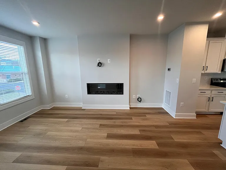 423 Burden Dr #1 — Photo 4