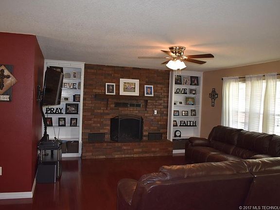 3rd image of 5942 S 321st East Ave