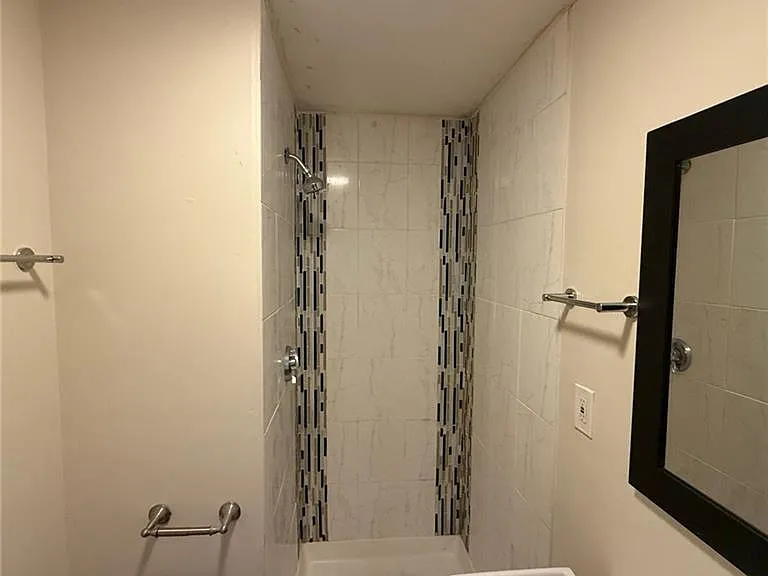 66 Borinquen St #1 — Photo 13