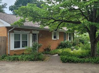 412 Millbrooke Dr, Hopkinsville, KY 42240