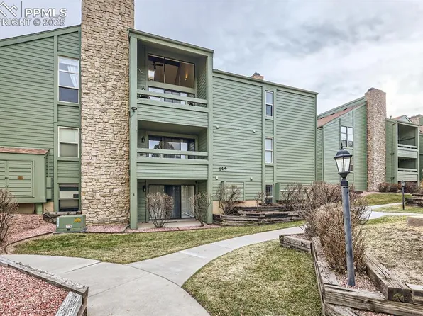 144 W Rockrimmon Blvd APT 304, Colorado Springs, CO 80919