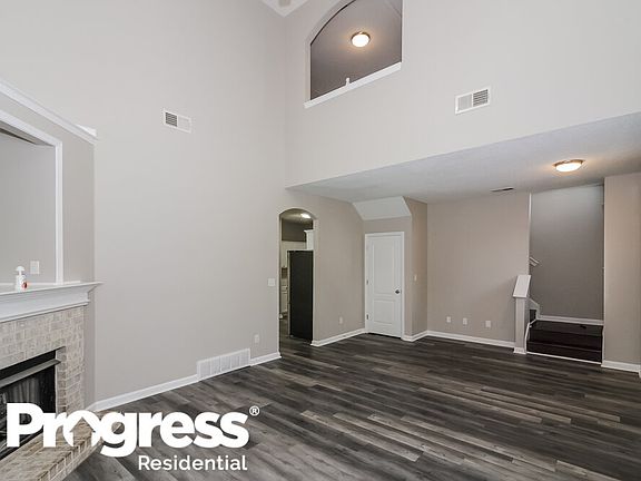 5th image of 9077 Chimneyrock Blvd